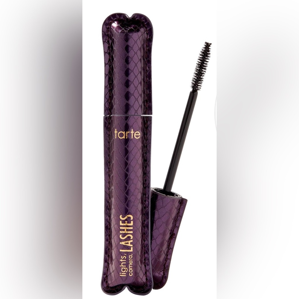 NIB Tarte Lights, Camera, Lashes 4-in-1 Mascara